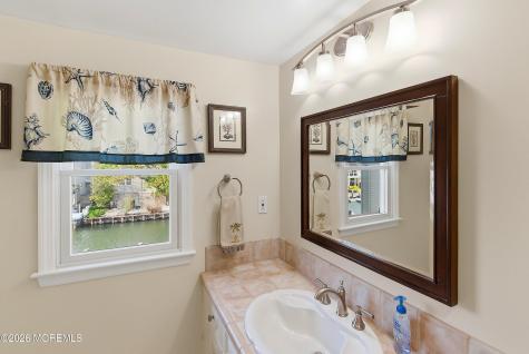 352 Silver Bay Road Toms River NJ 08753