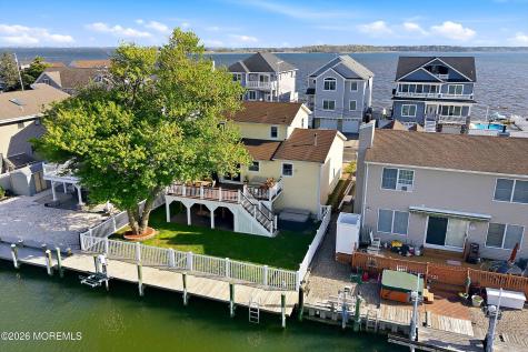 352 Silver Bay Road Toms River NJ 08753