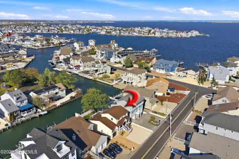 352 Silver Bay Road Toms River NJ 08753