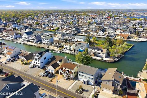 352 Silver Bay Road Toms River NJ 08753