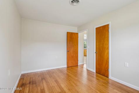 13 Barbados Drive S Toms River NJ 08757