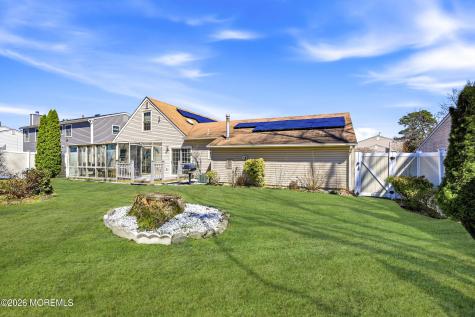 5 Berkshire Drive Howell NJ 07731