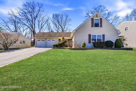 5 Berkshire Drive Howell NJ 07731