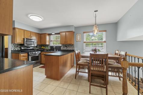 14 Cobblestone Court Howell NJ 07731