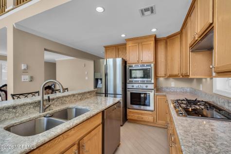 318 Elizabeth Avenue Toms River NJ 08753