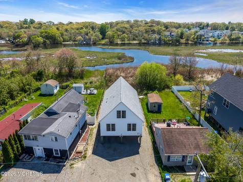 318 Elizabeth Avenue Toms River NJ 08753