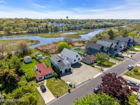 318 Elizabeth Avenue Toms River NJ 08753