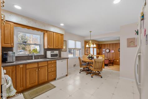 639 Tennent Road Manalapan NJ 07726