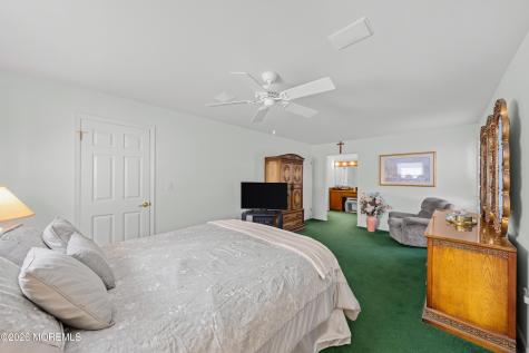 639 Tennent Road Manalapan NJ 07726
