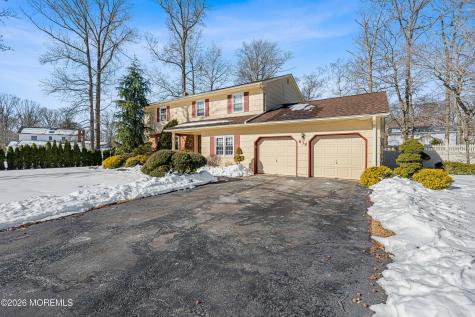 639 Tennent Road Manalapan NJ 07726