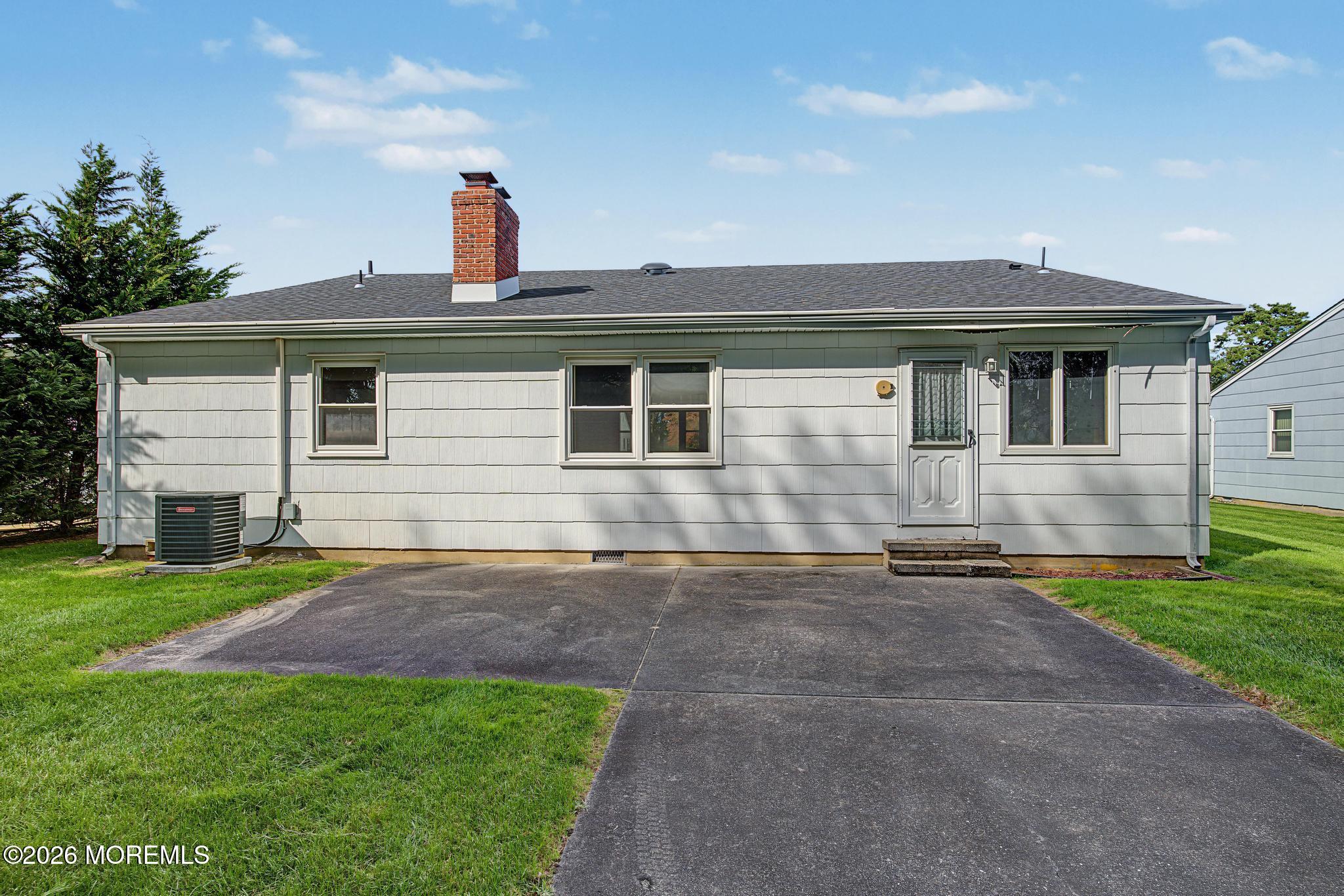 55 Northumberland Drive Toms River NJ 08757