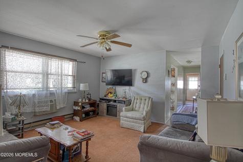 8 Lexington Drive Whiting NJ 08759