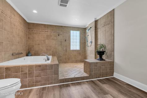 23 Layton Avenue Pine Beach NJ 08741