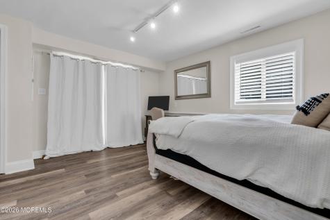 23 Layton Avenue Pine Beach NJ 08741