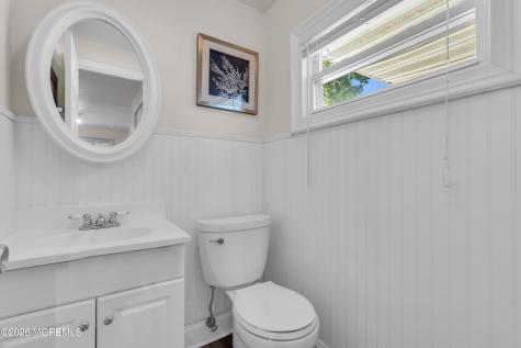 23 Layton Avenue Pine Beach NJ 08741