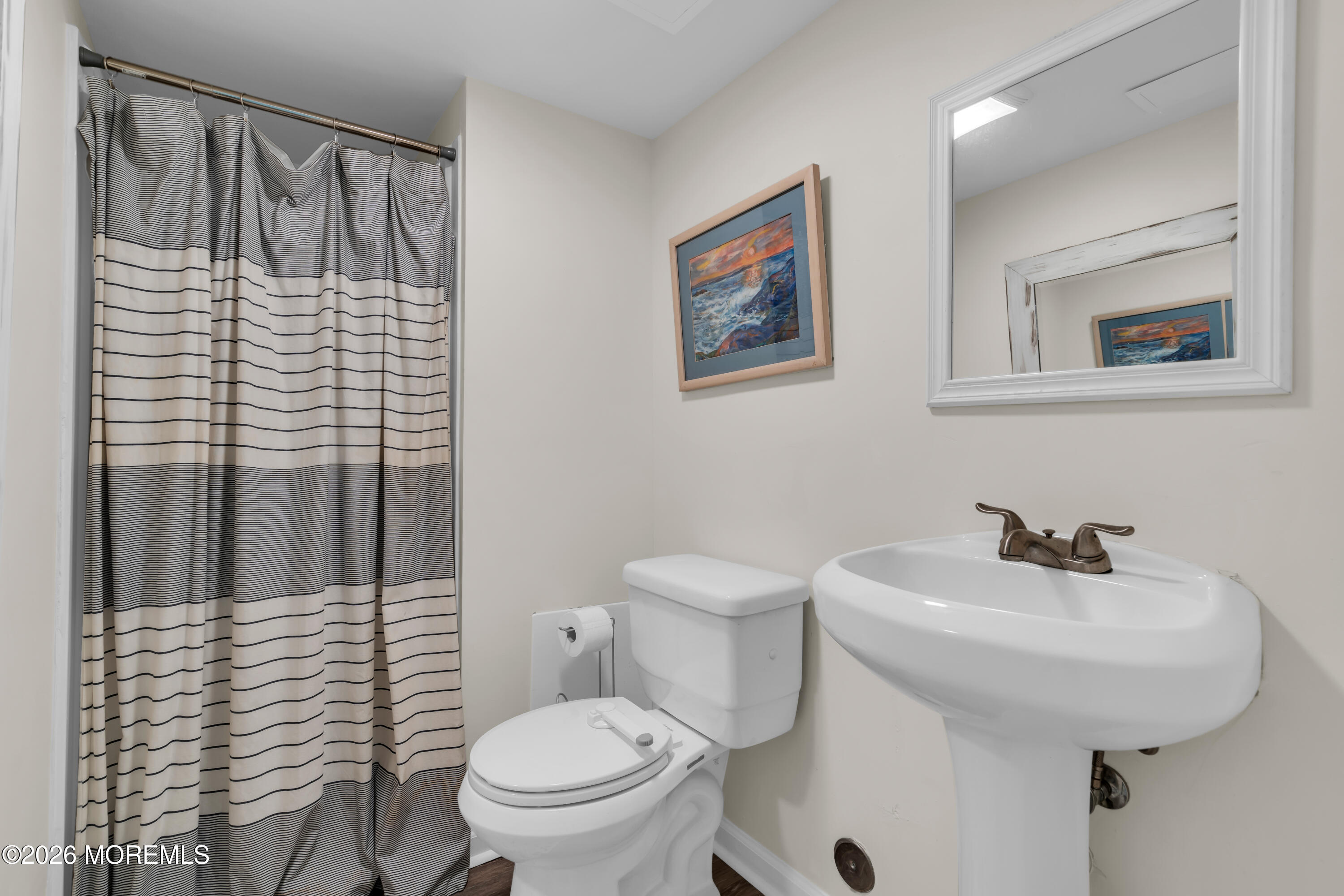 23 Layton Avenue Pine Beach NJ 08741