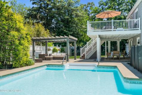 23 Layton Avenue Pine Beach NJ 08741