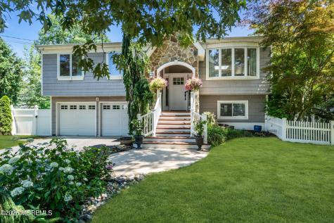 23 Layton Avenue Pine Beach NJ 08741