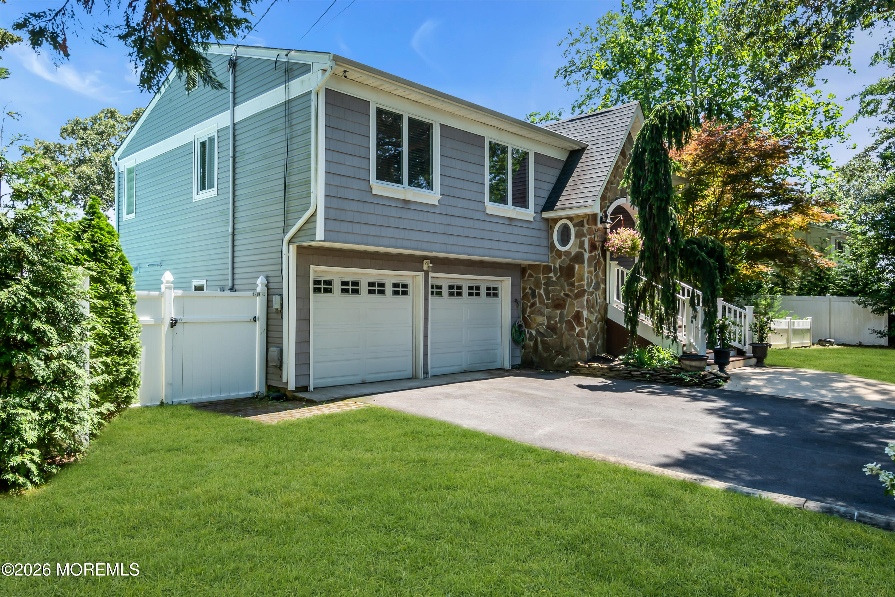 23 Layton Avenue Pine Beach NJ 08741