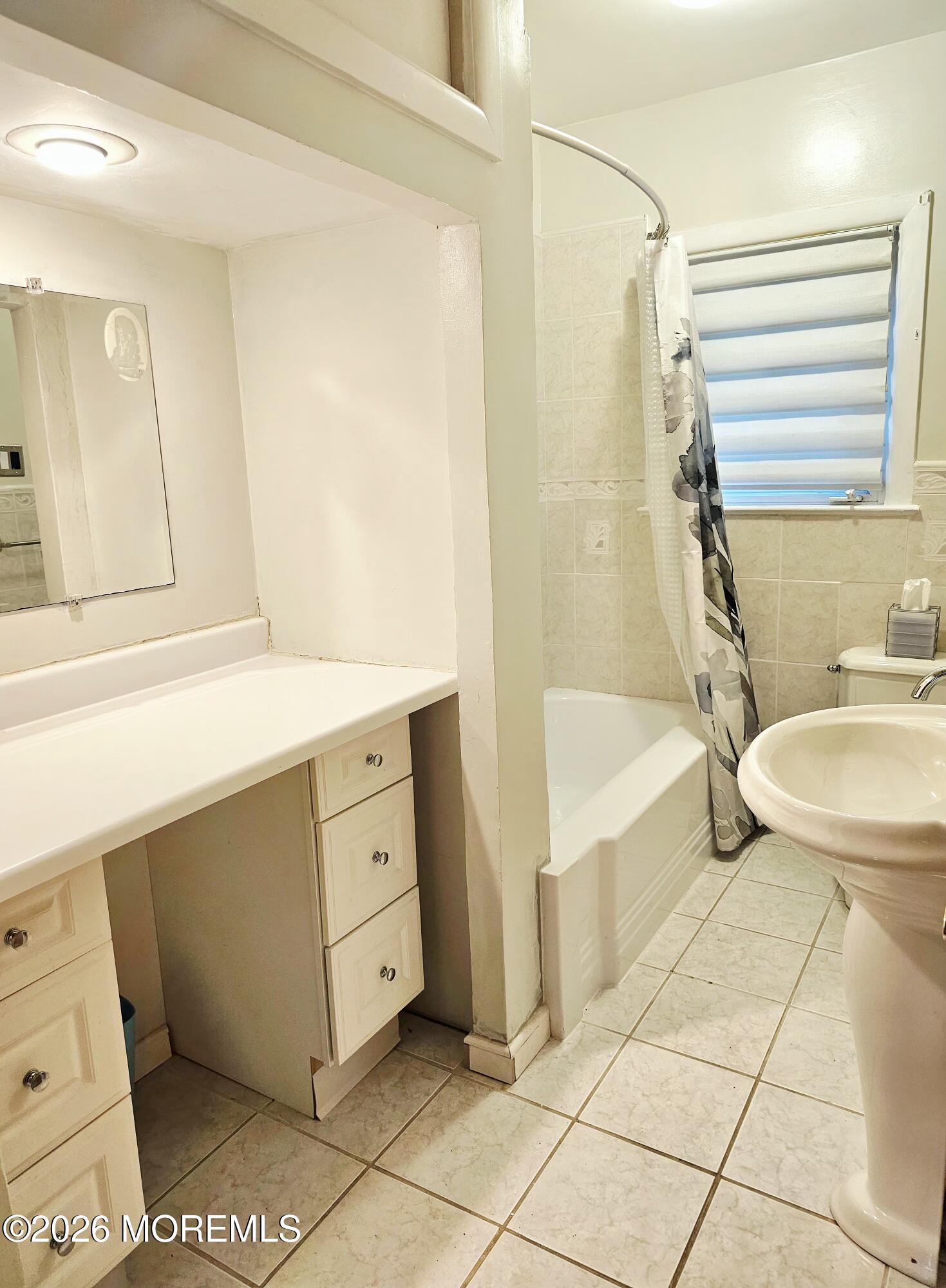655 Laurel Avenue Holmdel NJ 07733