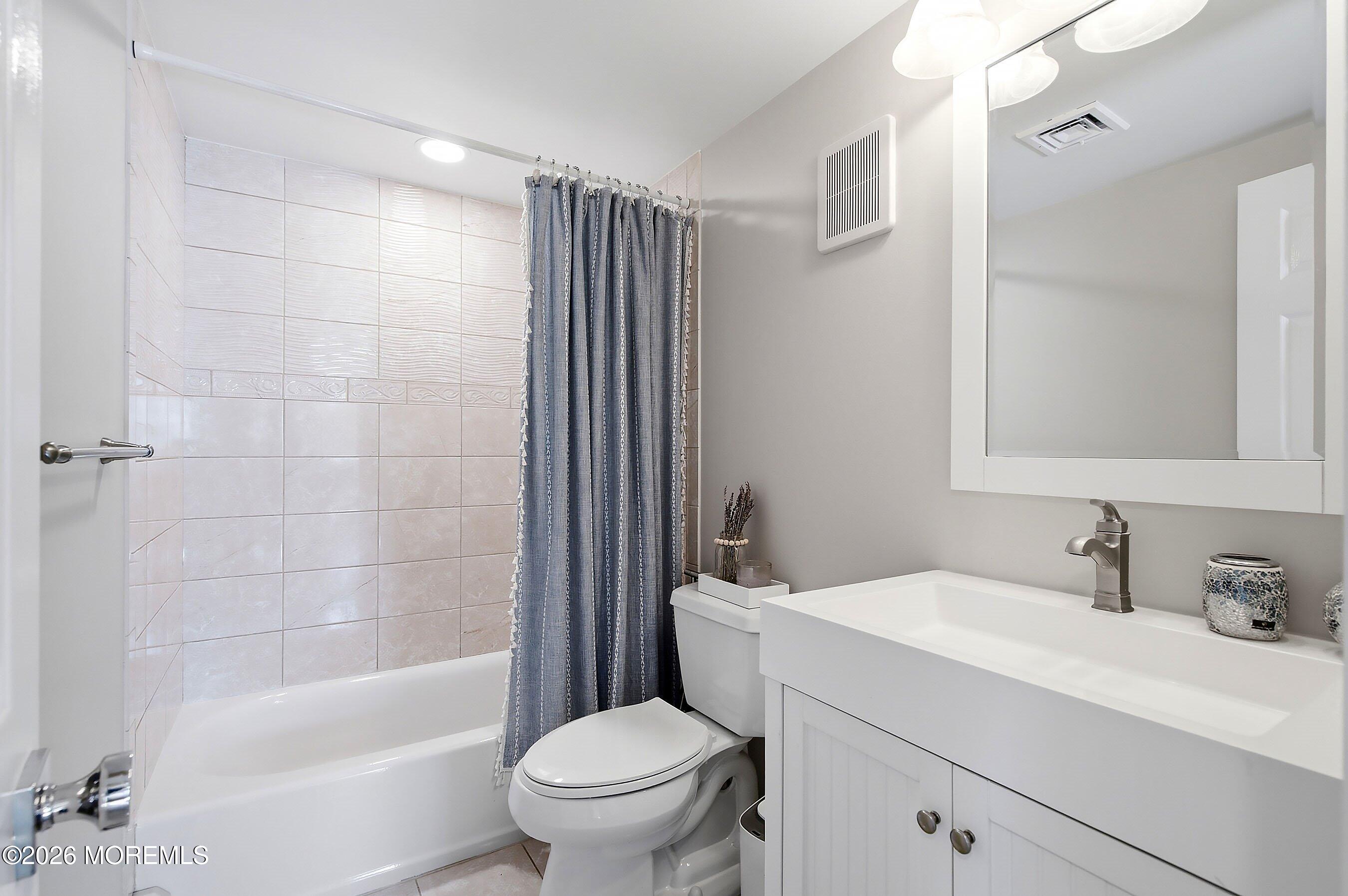 456 Marathon Court Lavallette NJ 08735