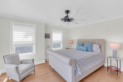 22 2nd Avenue Manasquan NJ 08736