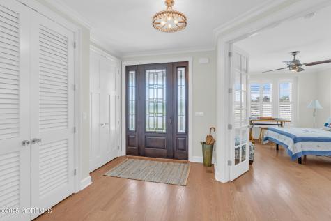 22 2nd Avenue Manasquan NJ 08736