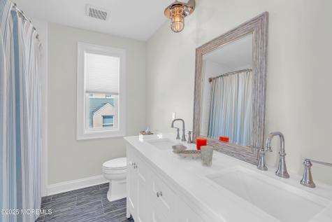 22 2nd Avenue Manasquan NJ 08736