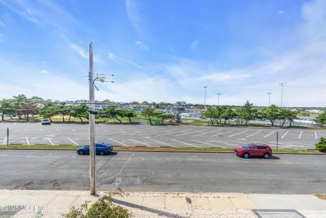 22 2nd Avenue Manasquan NJ 08736