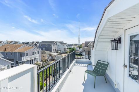 22 2nd Avenue Manasquan NJ 08736