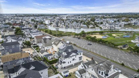 22 2nd Avenue Manasquan NJ 08736