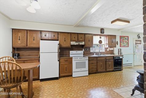247 Serpentine Drive Bayville NJ 08721