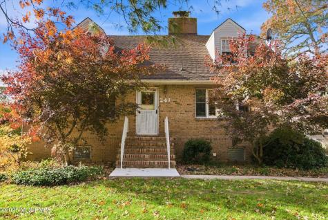 247 Serpentine Drive Bayville NJ 08721