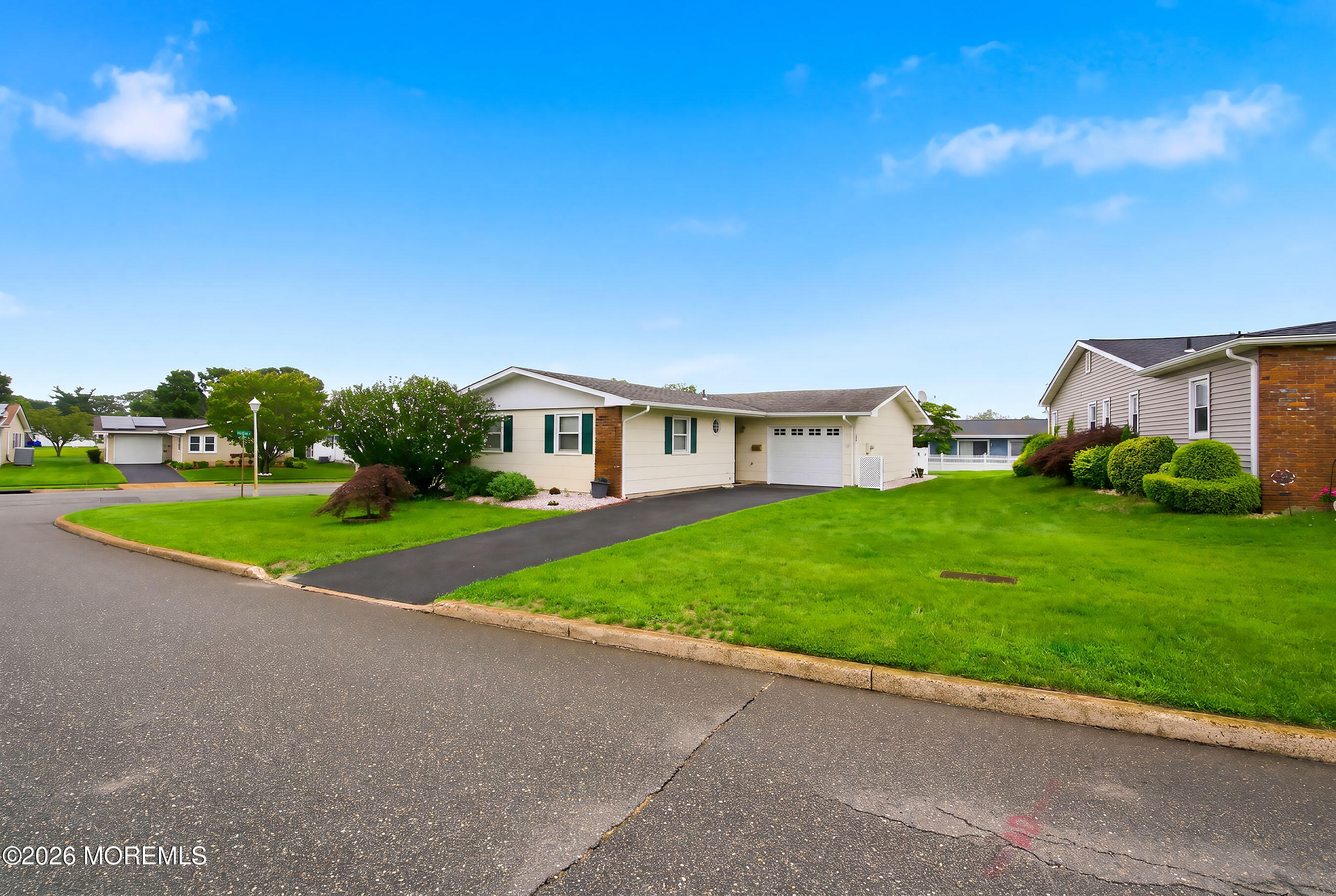 27 Tony Court Brick NJ 08724
