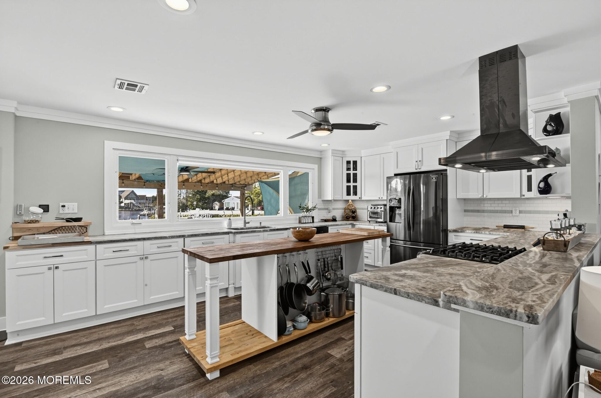 32 S Boston Drive Little Egg Harbor NJ 08087