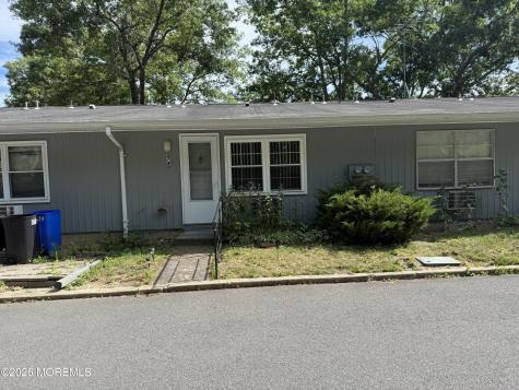 474D Thornbury Court Lakewood NJ 08701