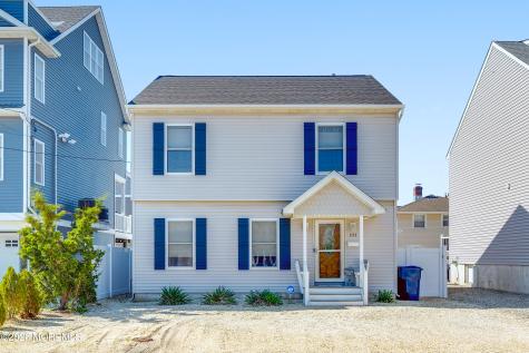 223 Durborow Avenue Ortley Beach NJ 08751