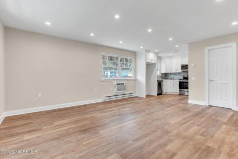 30 Easton Drive Whiting NJ 08759