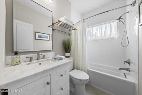 31 Highland Ridge Road Manalapan NJ 07726