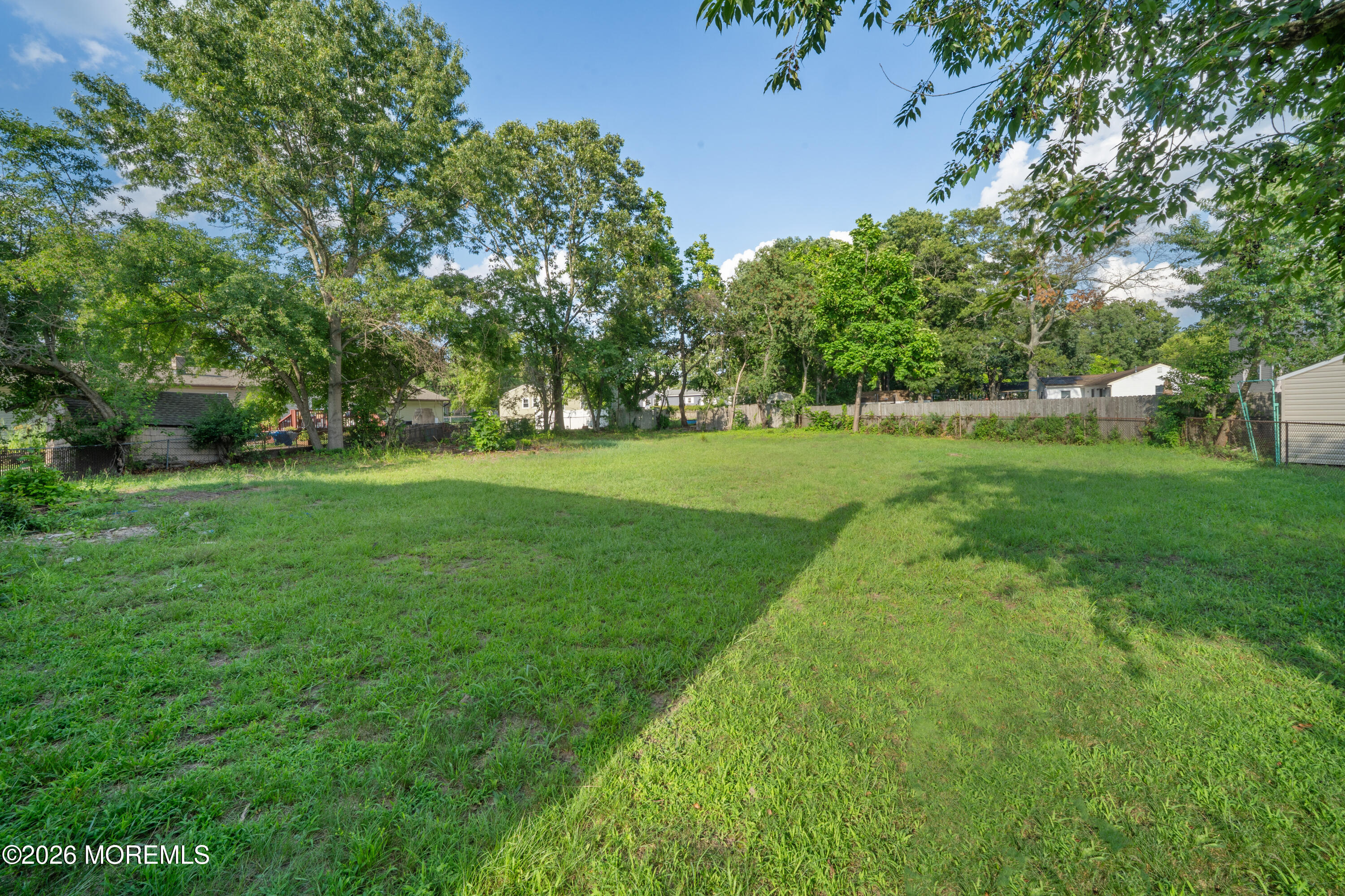 33 Glen Road Howell NJ 07731