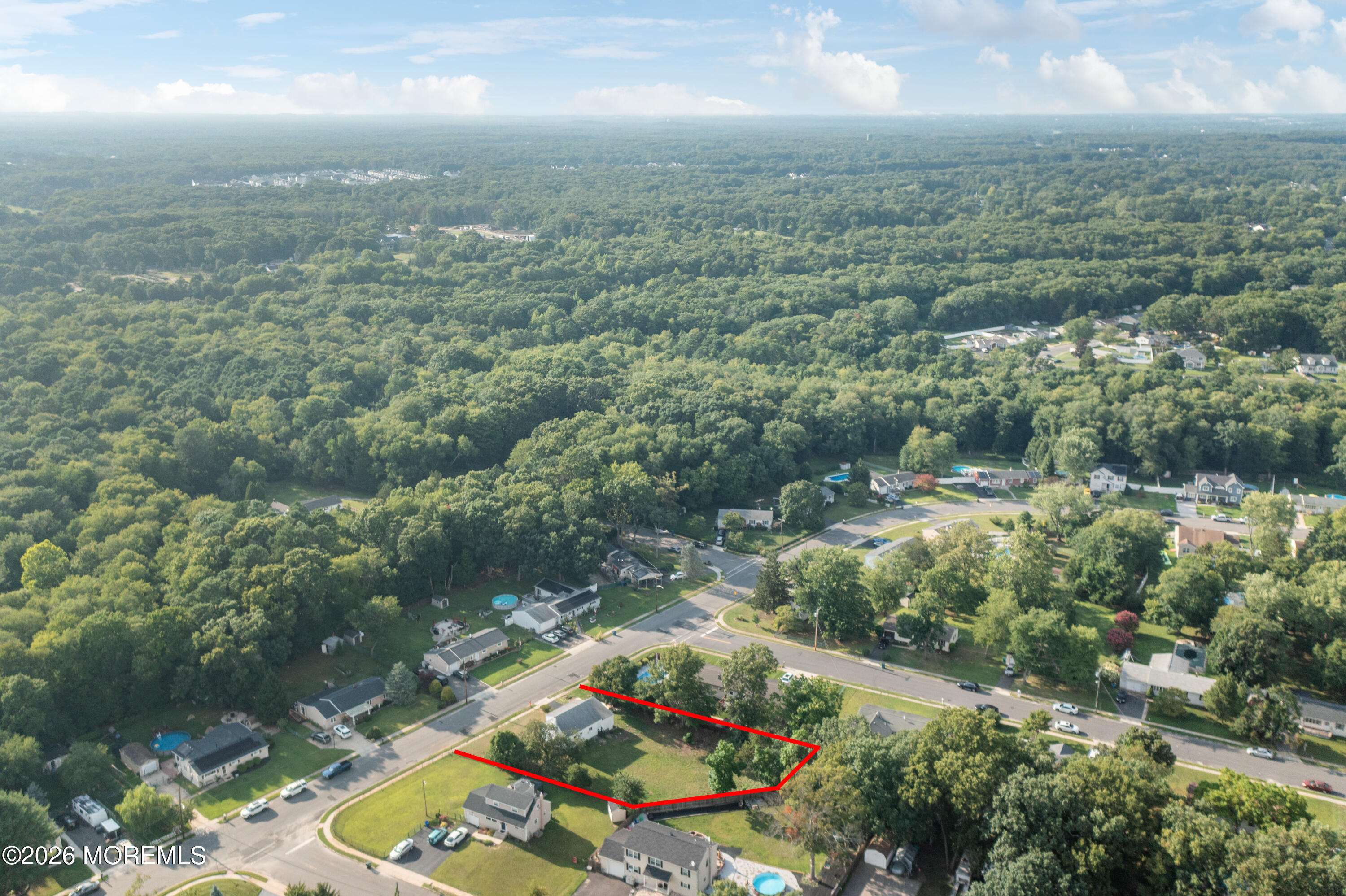 33 Glen Road Howell NJ 07731