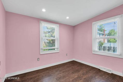 3 Bellevue Avenue Leonardo NJ 07737