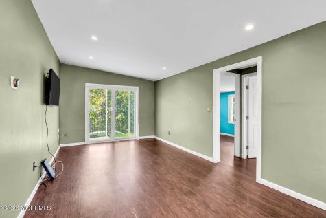 3 Bellevue Avenue Leonardo NJ 07737