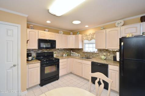 3253 Flagstone Court Toms River NJ 08755