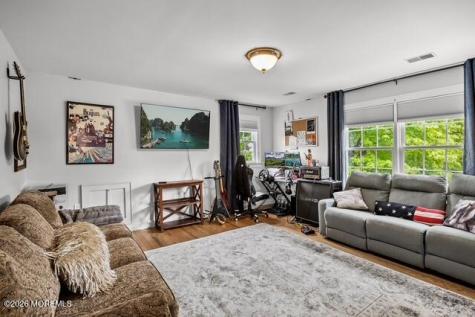 117 Burlington Path Road Cream Ridge NJ 08514