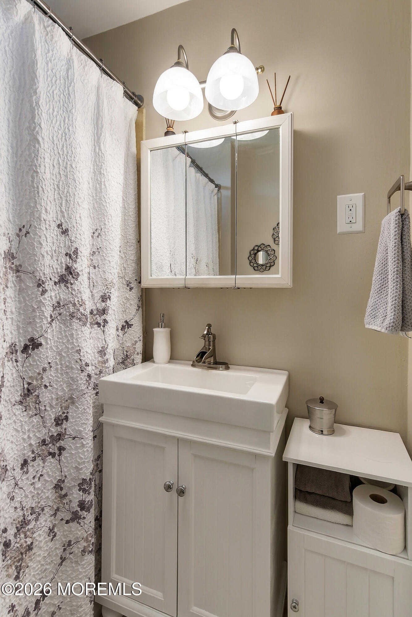 18 Locust Avenue Fair Haven NJ 07704