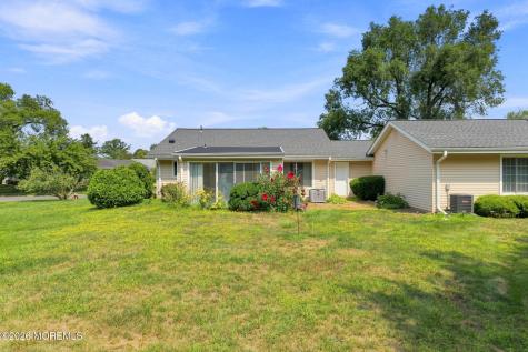 287B Oradell Drive Monroe NJ 08831