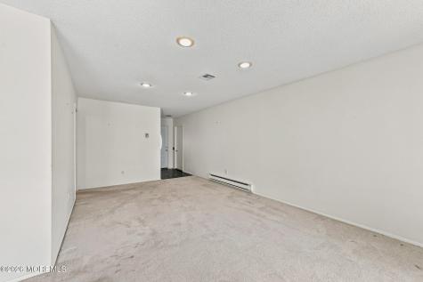 287B Oradell Drive Monroe NJ 08831