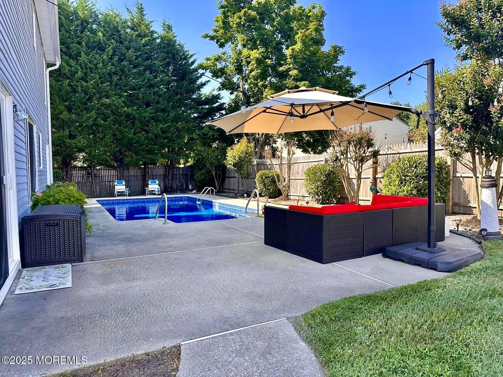 8 Hedgewood Road Howell NJ 07731