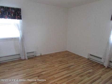 2 Brakenbury Drive Toms River NJ 08757